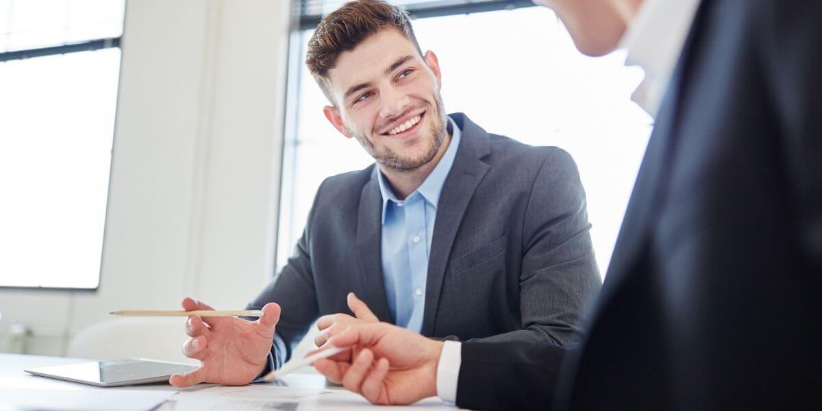 an-iso-agent--in-richmond-va-closing-a-deal