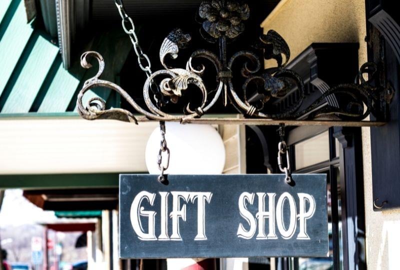 payment-processing-for-gift-shops-can-help-owners-grow-their-customer-base